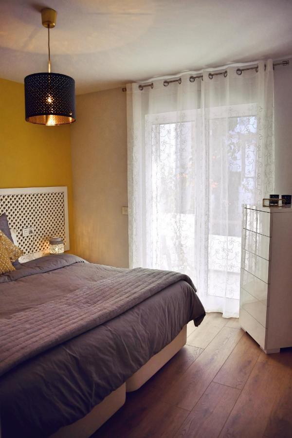 Yellow Jasper - Gemstone Getaway Marbella Exteriör bild